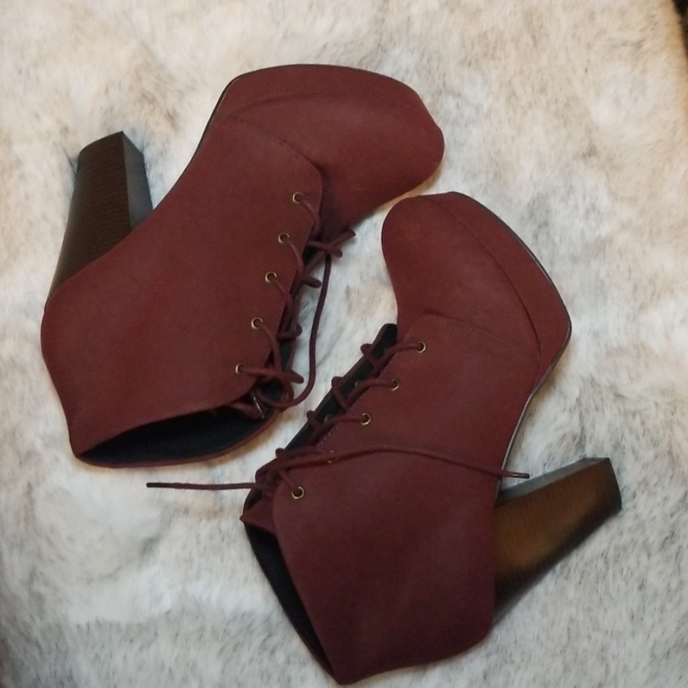 Burgundy Booties - Picture 5 of 5